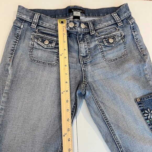 White House Black Market Noir Custom Day of the Dead Inspired Flare Jeans 6R - Picture 12 of 14